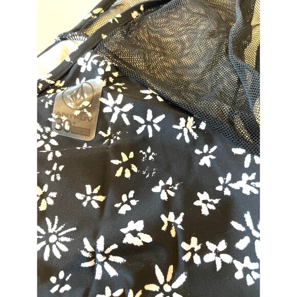 Volcom Untamed Hearts Black Floral Short Sleeve Swim Rashguard Large NWT - Picture 3 of 3